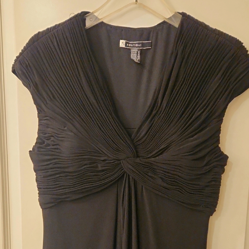 JS Boutique Elegant Black Dress